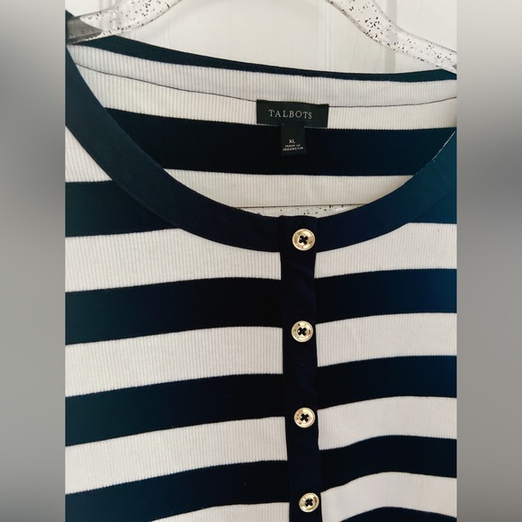 Talbots XL top Delfina stripe navy white long sleeve knit jersey 
V neck button - Picture 3 of 12